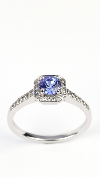 Anillo en platino, zafiro y diamantes 0.52 cts