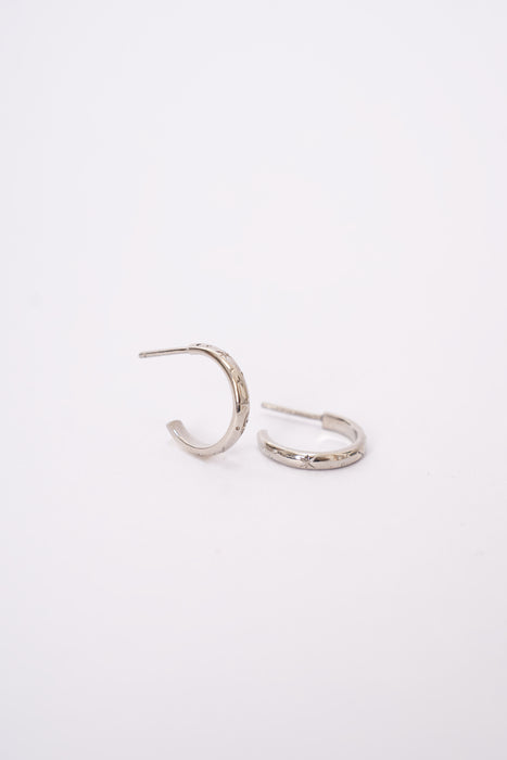 Aros tipo argollas en platino con diamantes