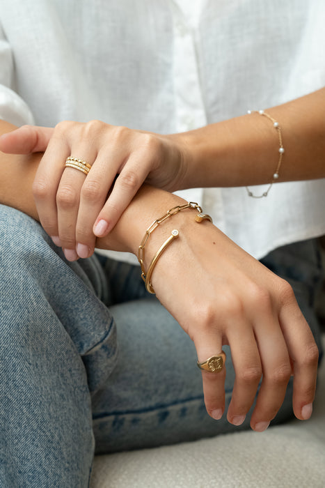 Pulsera en oro amarillo 18K con perlas cultivadas 4 mm