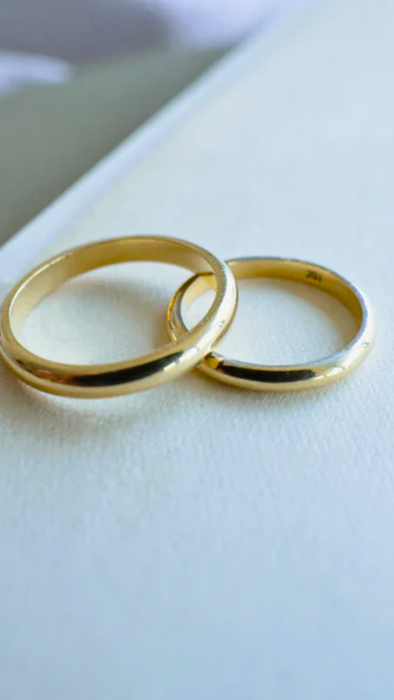 Argolla de matrimonio inglesa tradicional oro amarillo 18k 3.0 mm en oro amarillo 18K