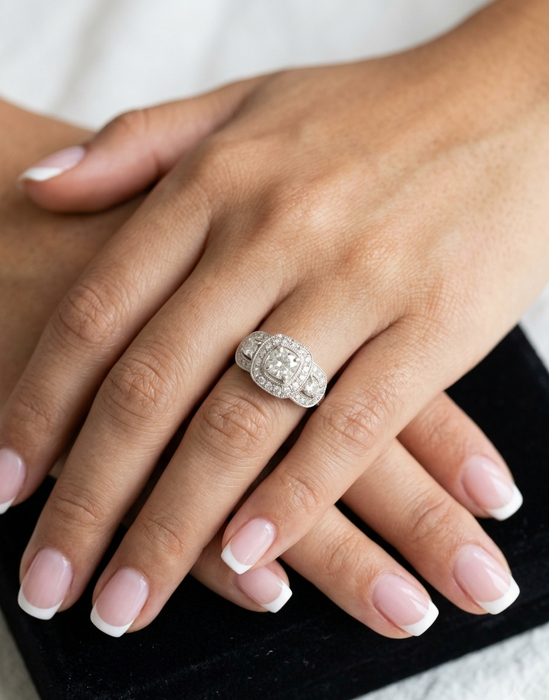 Colección Déco - Anillo Teesillo Halo platino diamantes 0.95 cts