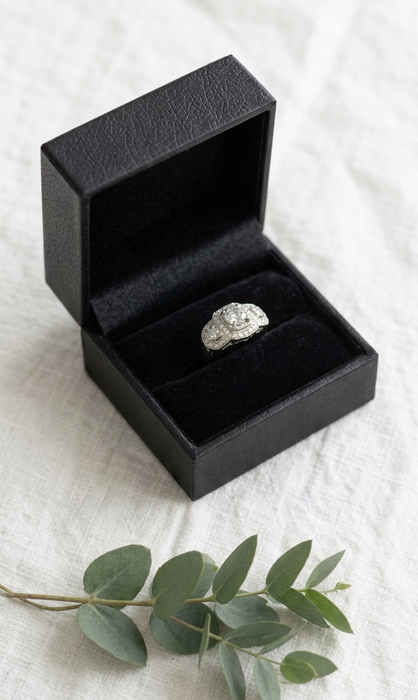 Colección Déco - Anillo Teesillo Halo platino diamantes 0.95 cts
